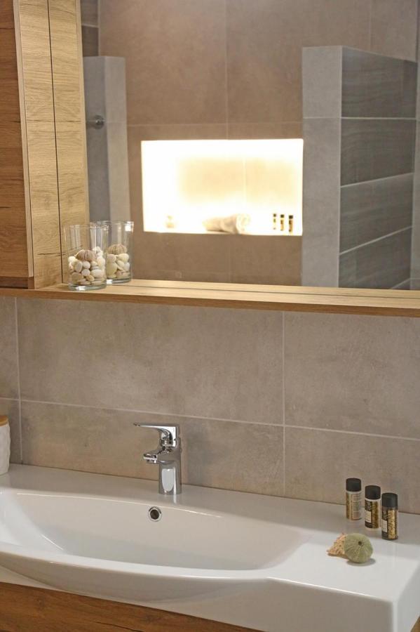Olea Suite Syros - Φοίνικας, Σύρος, Κυκλάδες Ποσειδωνία Εξωτερικό φωτογραφία
